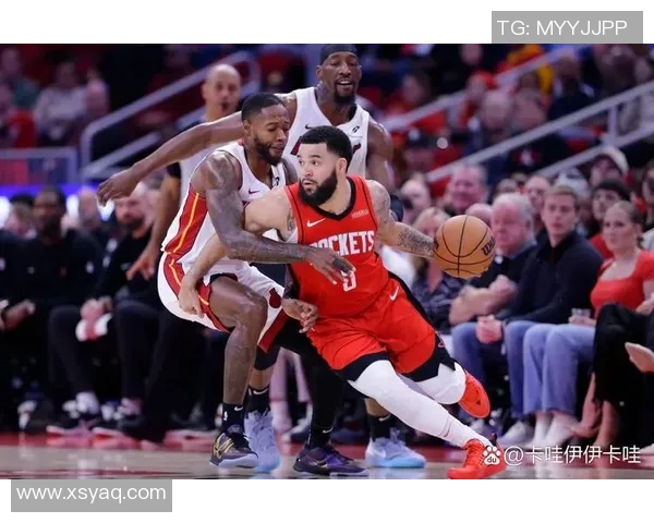10月火箭对阵热火精彩比赛录像回顾与分析带你重温赛场瞬间