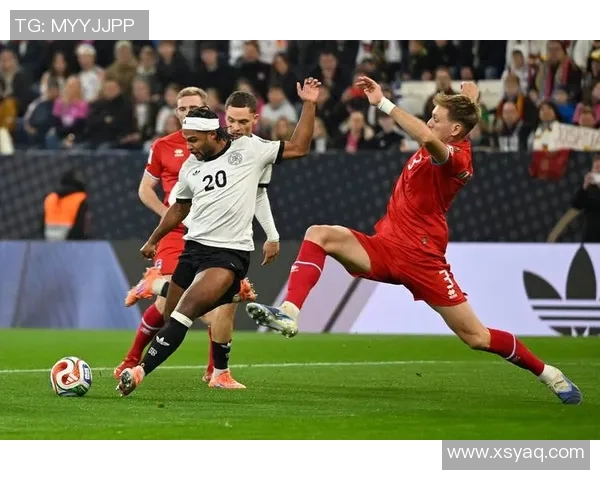 2012年德国与阿根廷足球对决回顾:经典战役与精彩瞬间解析 2012年德国与阿根廷足球对决回顾:经典战役与精彩瞬间解析