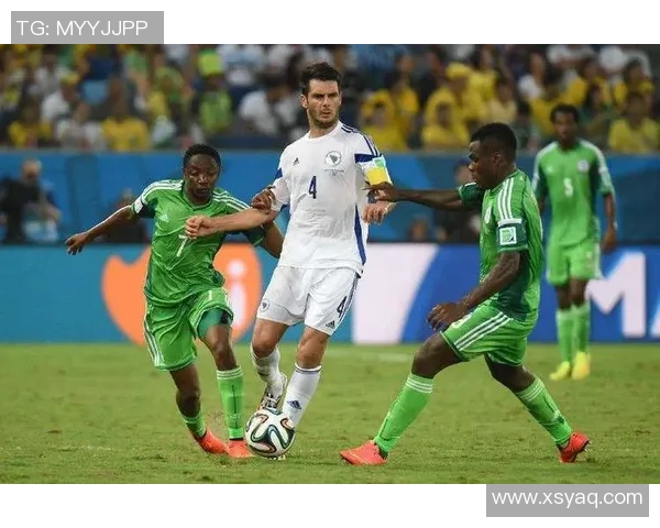 南京足球队边路渗透战术解析及其在比赛中的应用效果分析 南京足球队边路渗透战术解析及其在比赛中的应用效果分析